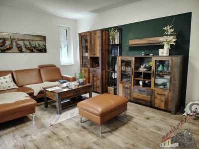 Sonnige 3 Zimmer-Wohnung mit 5m²-Balkon und KFZ-Stellplatz wartet auf Sie!
