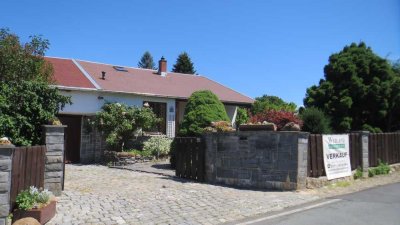 DAS GLÜCK HAT EIN ZUHAUSE !!!--- EFH in PLAUEN -SÜD- unterhalb Kemmler -Garage- WIGA-Terrassen-Carpo