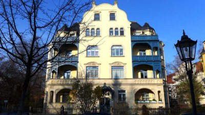 2-Zimmer-Wohnung in Jugendstil Villa in Dresden-Striesen