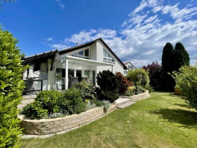 Charmantes Einfamilienhaus mit traumhaftem Garten in ruhiger und zentraler Lage von Dietzenbach
