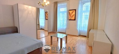 ''Charmante Altbauwohnung - sofort bezugsbereit''