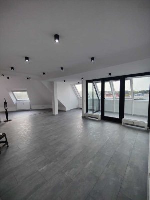 Schöne 3-Zimmer-Maisonette-Wohnung mit gehobener Innenausstattung mit Balkon in Marl