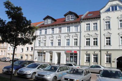 ***Schicke 2-Raumwohnung mit Einbauküche***