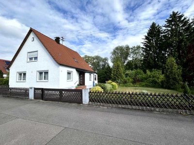 Gemütliches Einfamilienhaus mit großem Garten in Höchstädt zu vermieten!