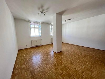 geräumiges 1-Zimmerappartement im Zentrum von Ried im Innkreis