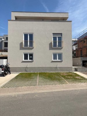 Neubau Maisonette Wohnung mit Terrasse!