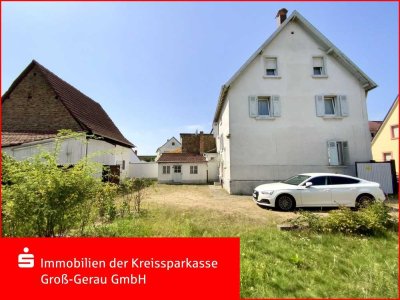 *** 1-2-Familienhaus mit Potenzial in zentraler Mörfelder Wohnlage ***