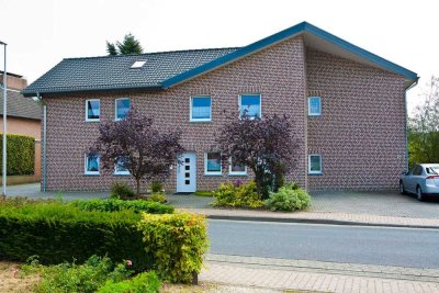 Schöne 2 Zi-OG Wohnung in ruhiger Lage von Heinsberg-Karken.