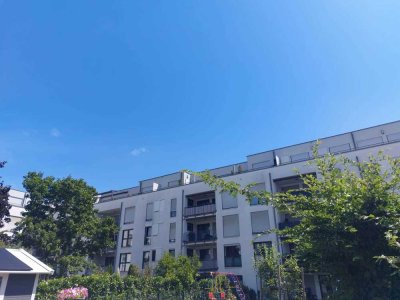 Traumwohnung in Traumlage! Top schicke 2-Zi.-Whg.- im 1.OG- mit EBK und gr. BLK-im Lehrhöfer Park!