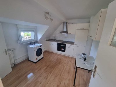 800 € - 40 m² - 2.0 Zi.