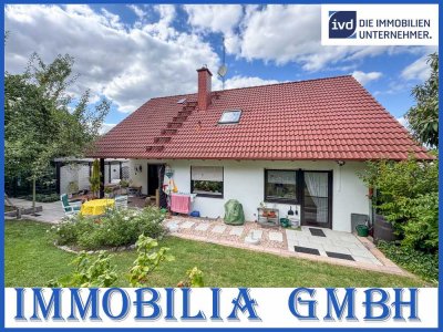 RUHIGE LAGE - Freistehendes Einfamilienhaus mit ELW/Garage und Carport in Zweibrücken-Wattweiler