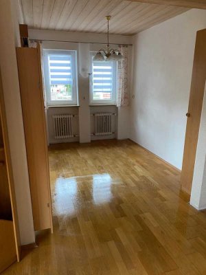 Helle 3-Zimmer Wohnung mit Balkon in Weißenburg i. Bay.