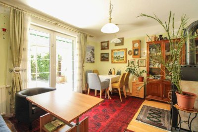 Familienfreundliches Wohnen in Münchendorf: Reihenmittelhaus mit Terrasse und gemütlichem Garten