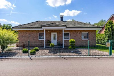 Provisionsfrei - derzeit vermieteter Bungalow mit Wärmepumpe im Rosenpark!