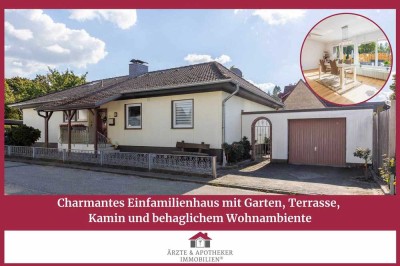 Charmantes Einfamilienhaus mit Garten, Terrasse, Kamin und behaglichem Wohnambiente
