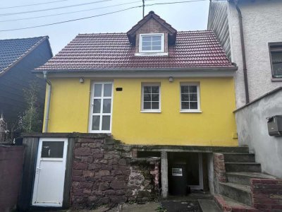 Charmante 3,5 ZKB-Wohnung in ruhiger Lage – nur 15 S-Bahn-Minuten zum Hauptbahnhof Landau!