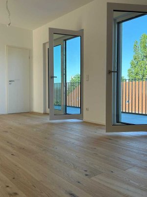 2 Zimmer Dachetage mit 2 Terrassen- Berlin-Lichtenberg