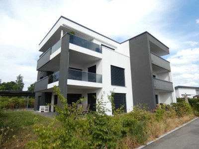 Großzügige, helle 3,5-Zimmer Wohnung mit Terrasse und Garten - ab 01.09.2025