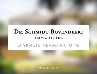 Neuwertiges Niedrigenergiehaus - Wärmepumpe, PVA, Fußbodenheizung und Wintergarten in Ortsrandlage!