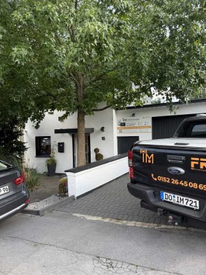 Sonniges Familienhaus mit Garten, Sauna & Kamin ruhig & stadtnah