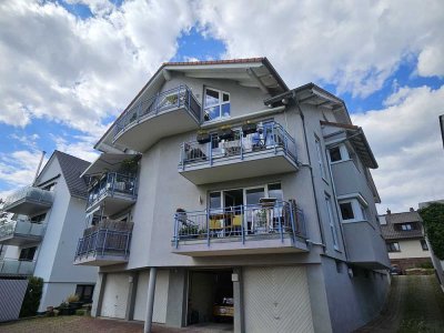 Bezugfrei !  Gepflegte 2 Zi. Wohnung mit EBK Balkon und Stellplatz in Waldbronn