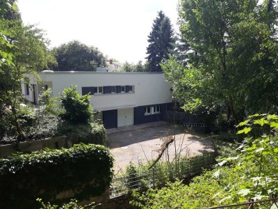 EFH auf einzigartigem Traumgrundstück in Hanglage am Waldrand