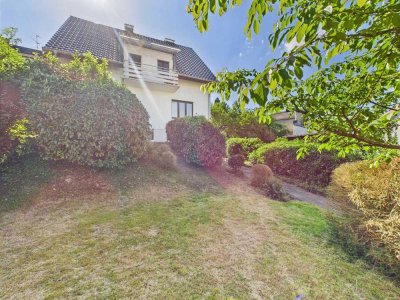 Freihstehendes Einfamilienhaus mit großem Garten und viel Gestaltungspotenzial in Aßlar