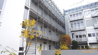 ### Moderne, helle , Architektenwohnung, Stellplatz, EBK, sofort Frei. Am Herrngarten ### ###