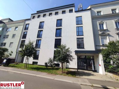 Wunderbar ruhige Dachgeschosswohnung am Auberg