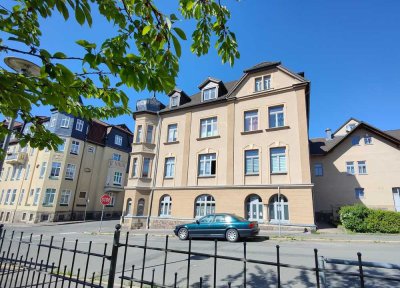 Kapitalanleger gesucht: Vermietete Altbauwohnung in denkmalgeschütztem Stadthaus
