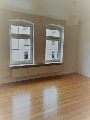 Perfekt für Studenten – 2,5 Zimmer Wohnung in Uninähe! WG geeignet