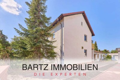 Liebevoll gepflegte Doppelhaushälfte mit zusätzlicher Einliegerwohnung