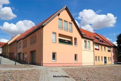 Kapitalanlage ++ Mehrfamilienhaus und Gewerbegebäude ++