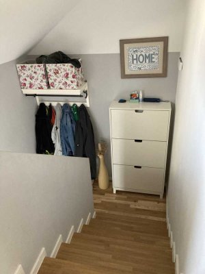 Schöne Dachgeschosswohnung im ruhigen Ortskern von Ober Erlenbach