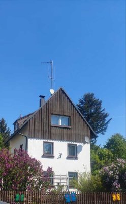 Renoviertes Einfamilienhaus in Röslau – kompakt, ruhig, bezugsfertig