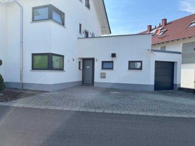 Weilerbach! Hochwertige Doppelhaushälfte - ohne Makler!