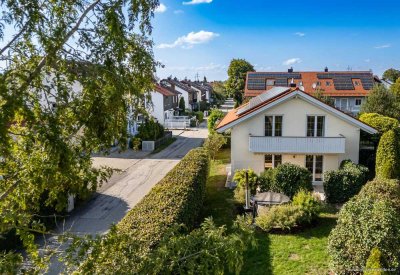 Traumlage in Forstinning (Ebersberg). Lichtdurchflutetes EFH für große Familien mit Garten & Garage