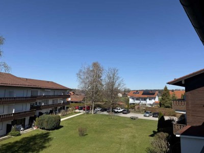 1 Zimmer Wohnung mit großem sonnigen Balkon,möbiliert