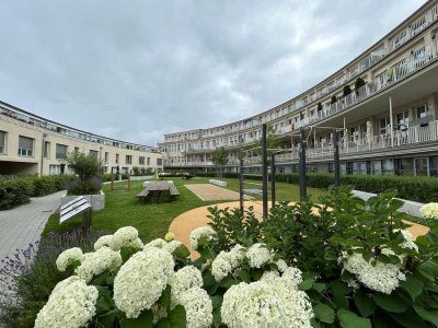 Gemütliches Erdgeschoss, mit kleiner Terrasse, EBK und Stellplatz