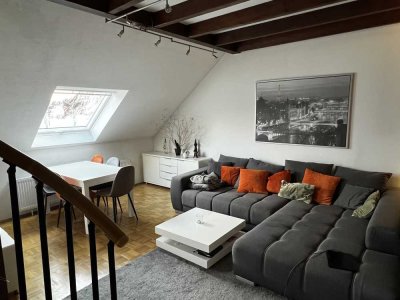 Renovierte 2,5-Zimmer-Wohnung (für Single-Haushalte) mit Balkon & neuer Einbauküche in Mühlheim/Main