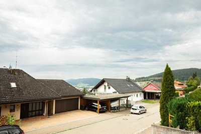 2- Zimmerwohnung mit Balkon in Titisee-Neustadt zu vermieten I frei ab sofort