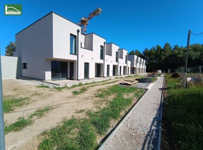 Provisionsfreies Reihenhaus inklusive Photovoltaikanlage &amp; 2 KFZ-Abstellplätzen!