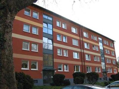 Geräumige 3-Zimmer-Wohnung mit Balkon! WBS!