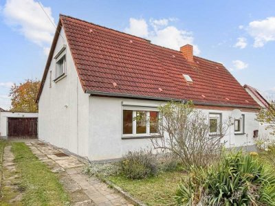 Charmantes Einfamilienhaus mit großem Garten und viel Potenzial in Gerbstedt