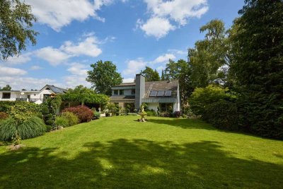 Modernes Einfamilienhaus auf traumhaftem Anwesen