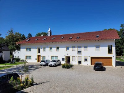 Klimatisierte DG-Wohnung der Extraklasse