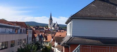 Moderne Drei-Zimmer-Wohnung über den Dächern Oberursels