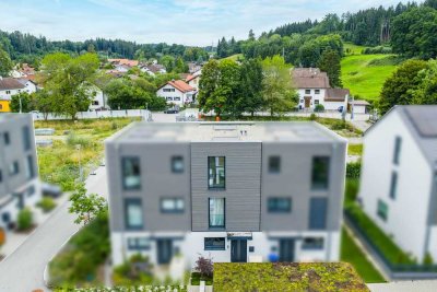 Peißenberg | Puristisches Townhouse mit viel Sonderausstattung & „Sundowner“ Dachterrasse