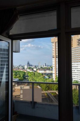 1-Zimmer-Apartment mit Domblick im Uni-Center Köln