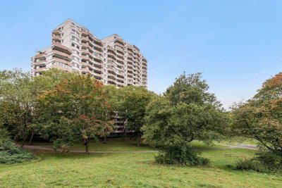 Bezugsfreie 4-Zimmer-Wohnung mit drei Balkonen in Köln-Zollstock